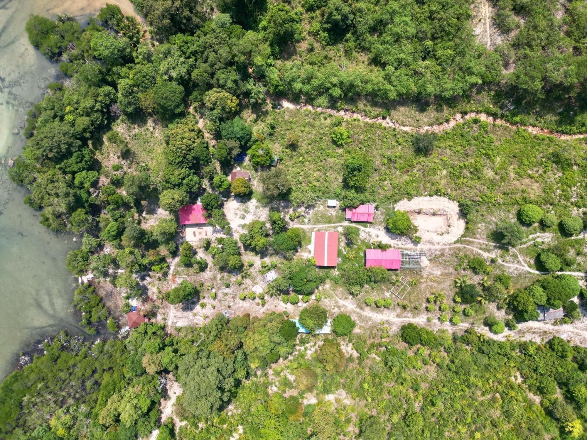 Koh Rong Lagoon Kaoh Touch Exterior photo